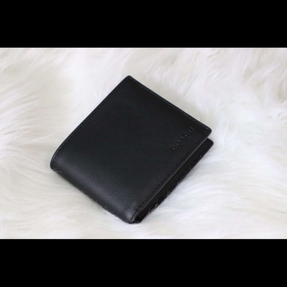 Men’s coach wallet